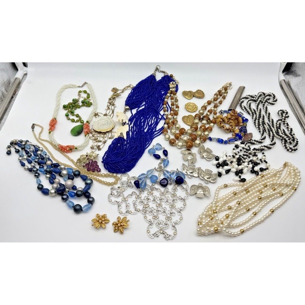 Vtg Modern Junk Drawer Costume Jewelry Lot Estate Wearable Repair 1 Lb 10.8 Oz